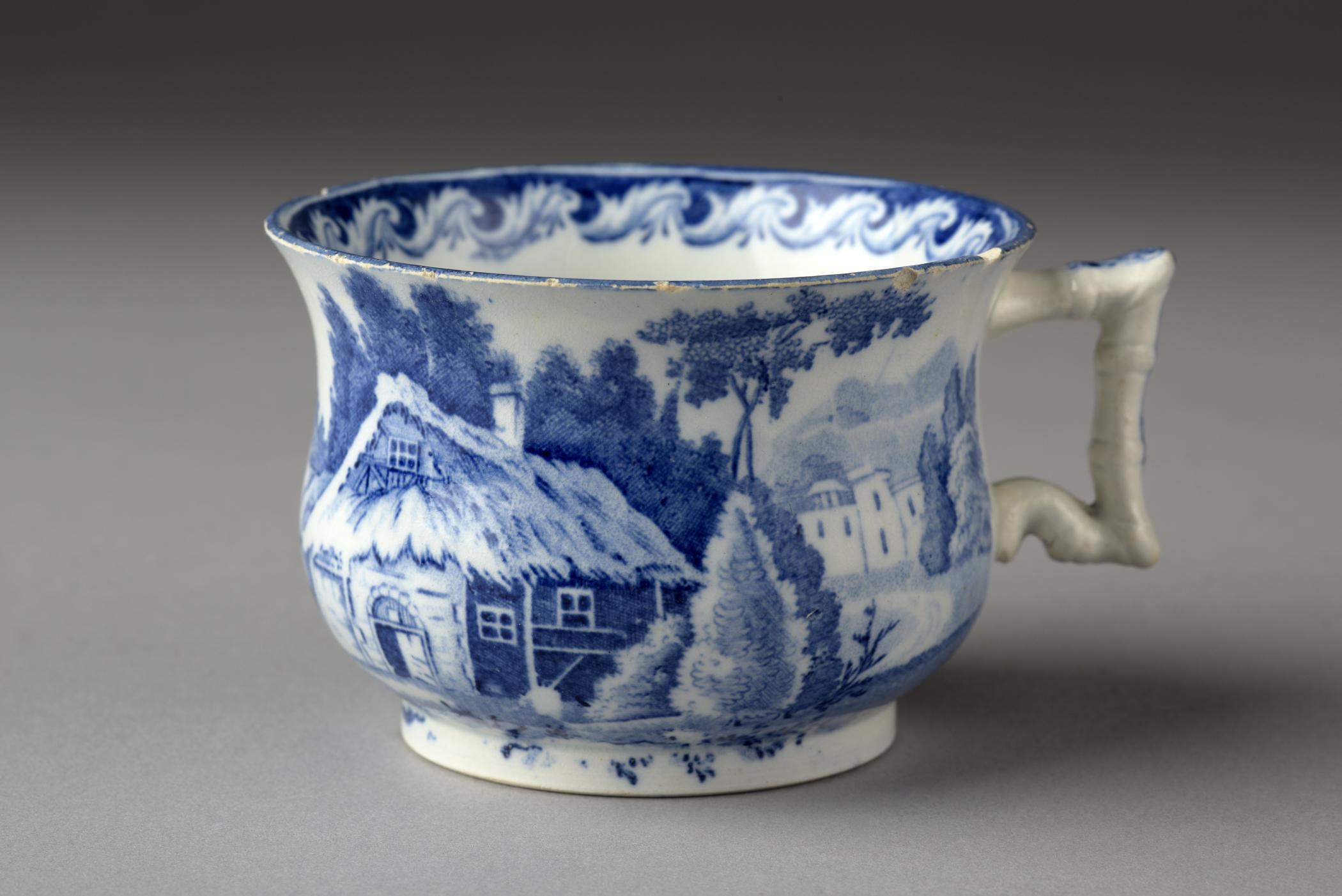 2016.0030.003 Cup, view 1