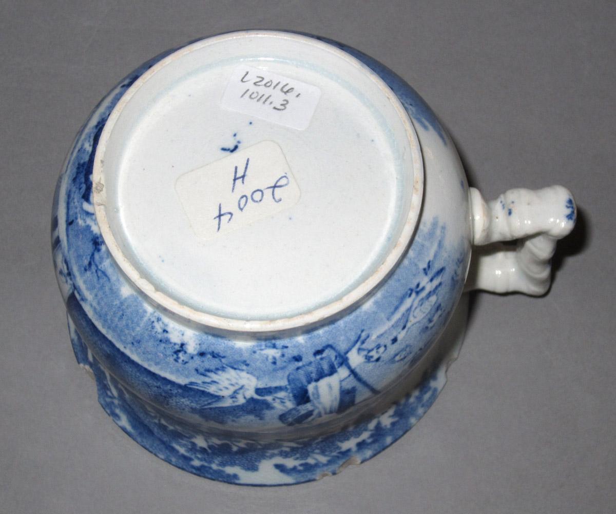 2016.0030.003 Cup bottom
