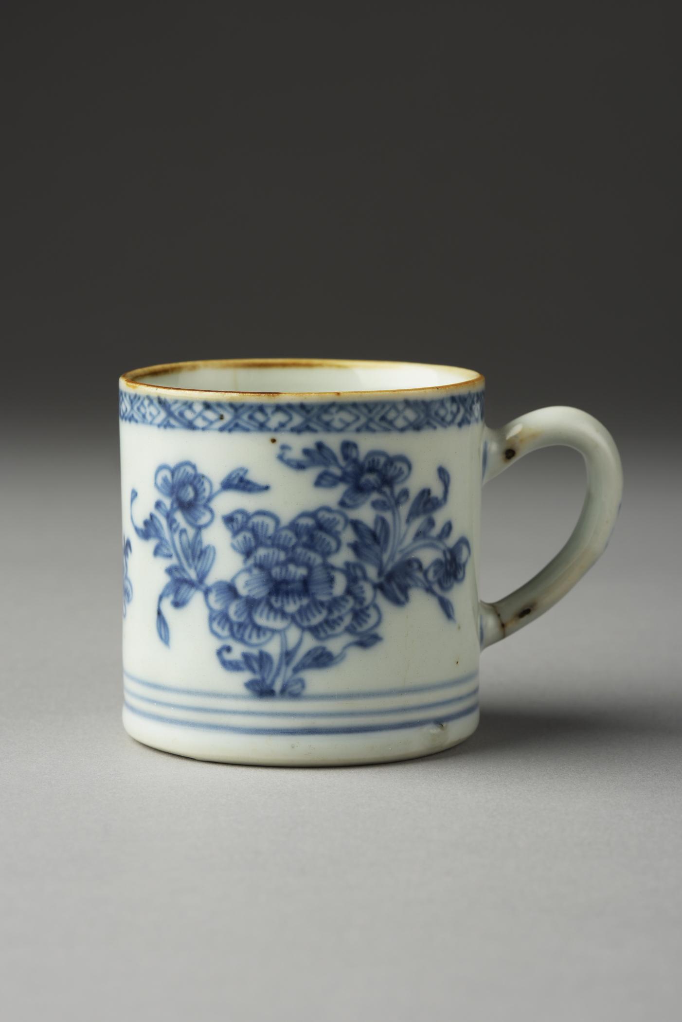 2016.0030.004 Mug, view 1