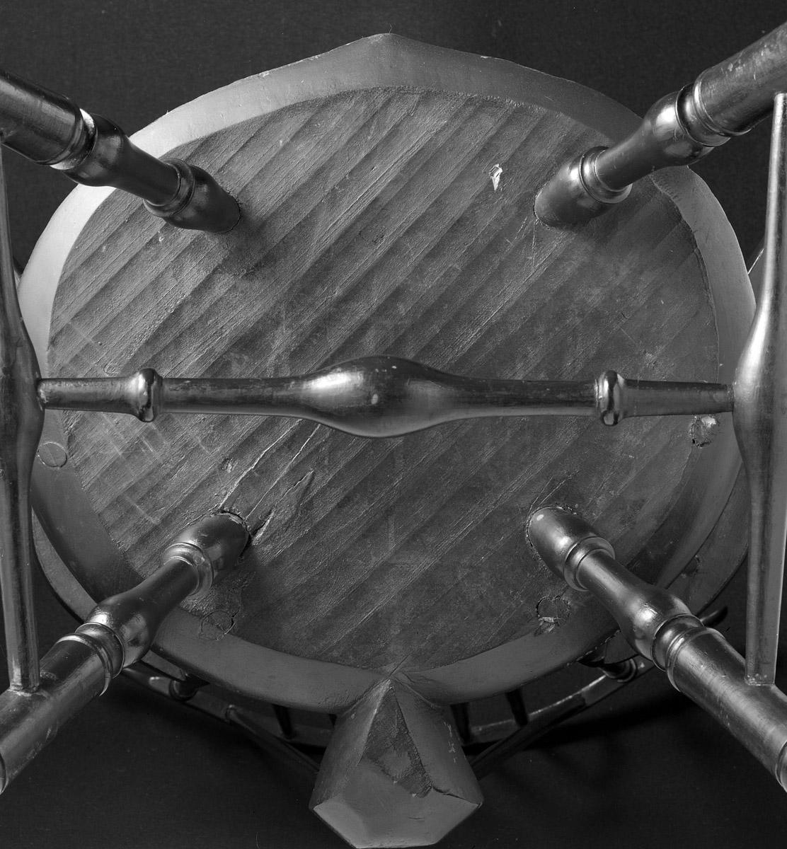 1959.1634 Chair, Windsor chair (b/w detail)