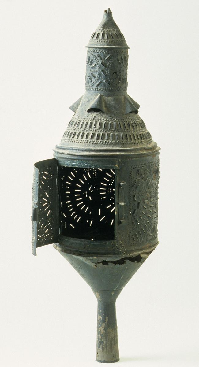 1959.1656 Lantern