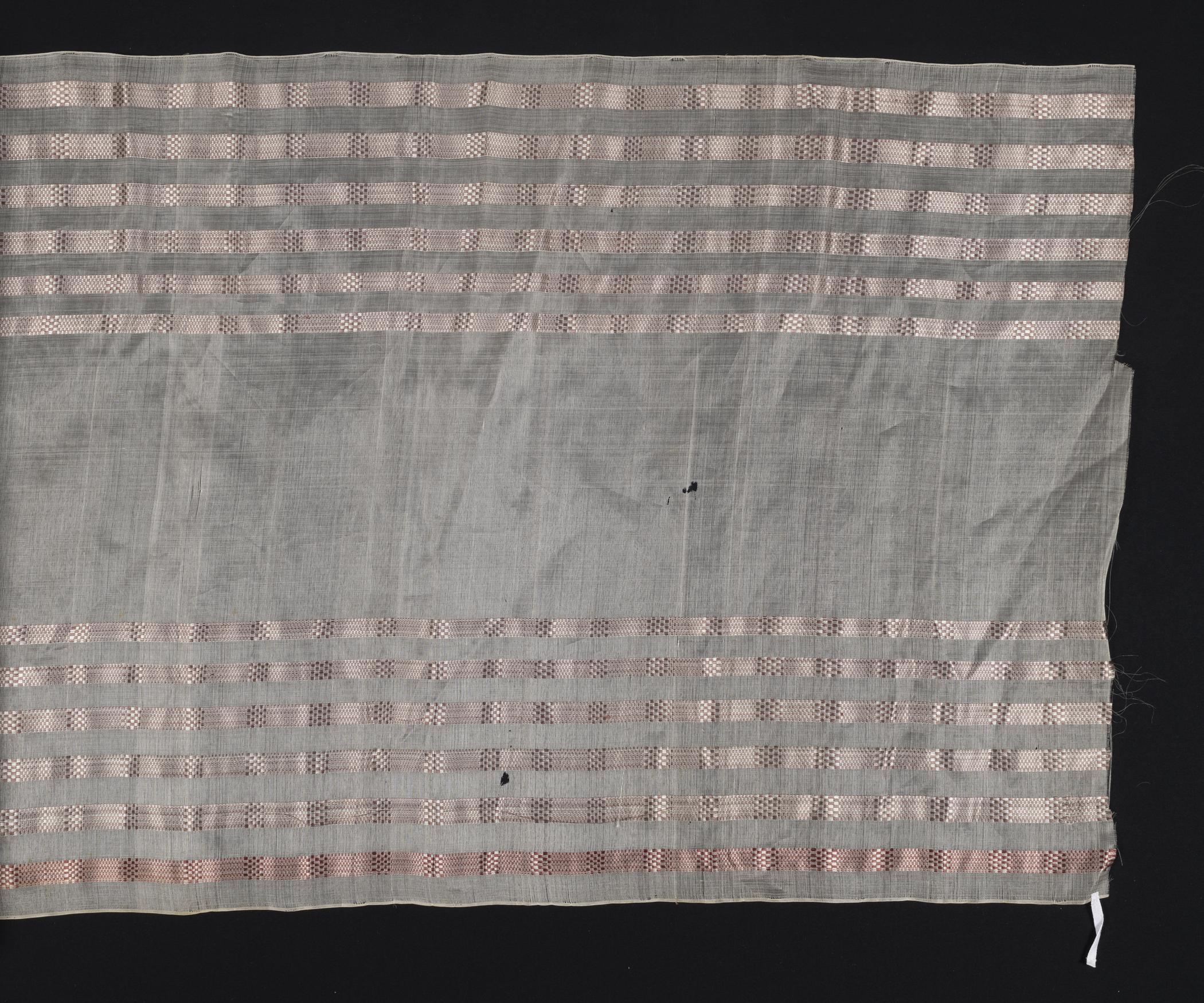 2016.0042.003 Textile, woven, side 2, detail
