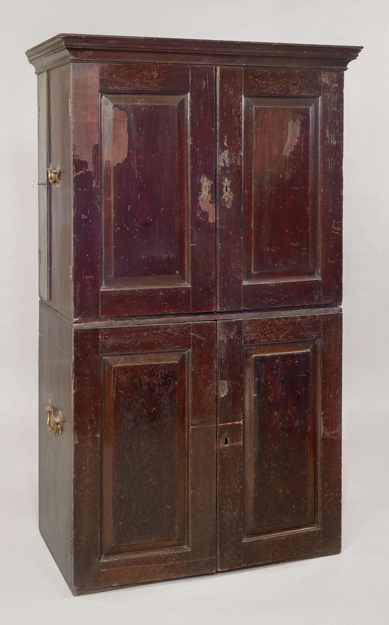 2017.0004 Cabinet, view 1