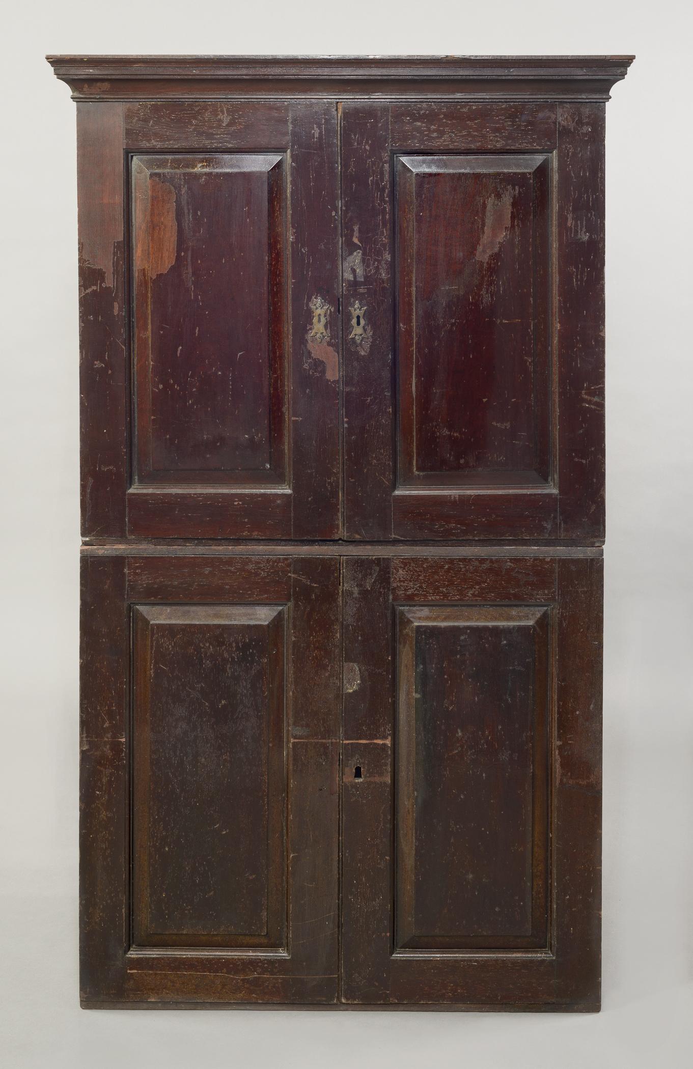 2017.0004 Cabinet, view 2