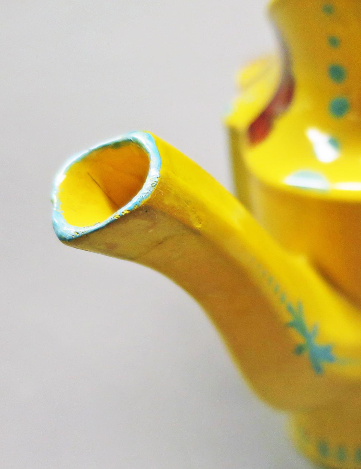 2017.0012.002 A Teapot, detail