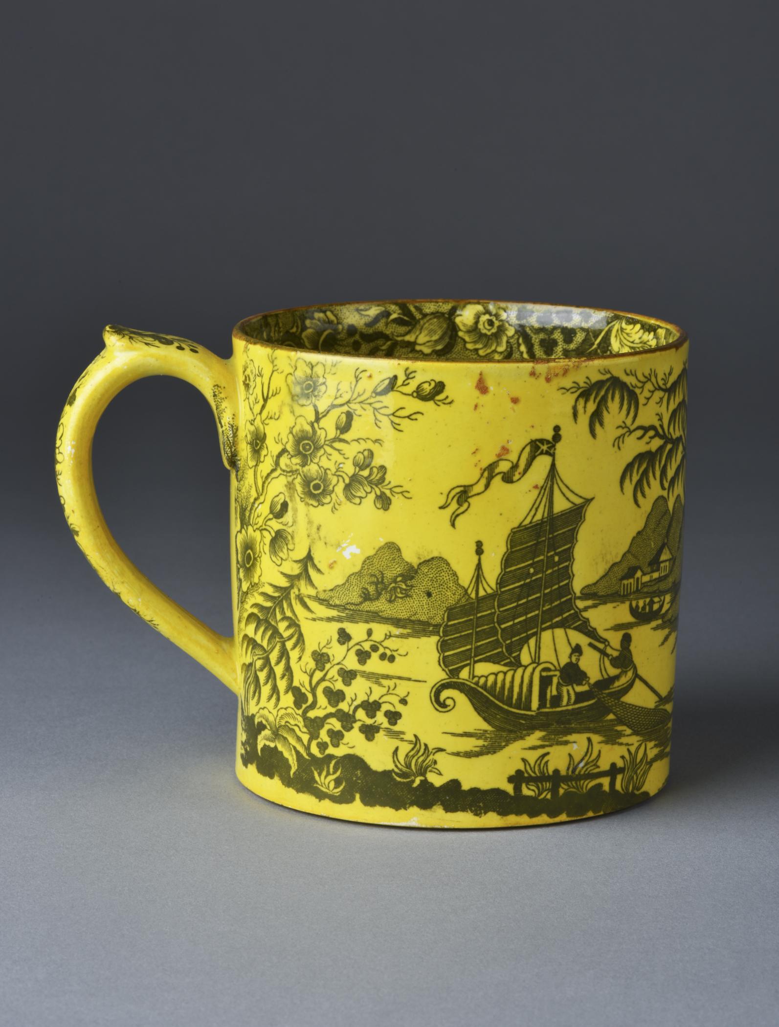 2017.0012.004 Mug, view 2