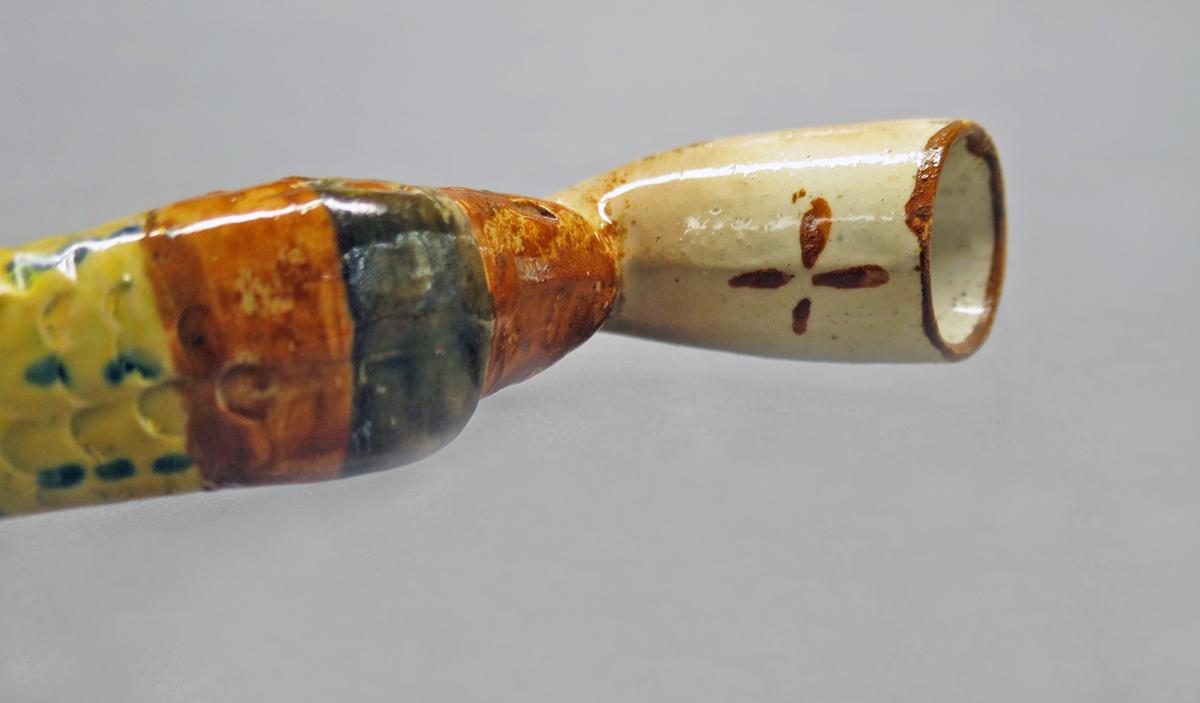 2017.0012.008 Pipe, detail 3