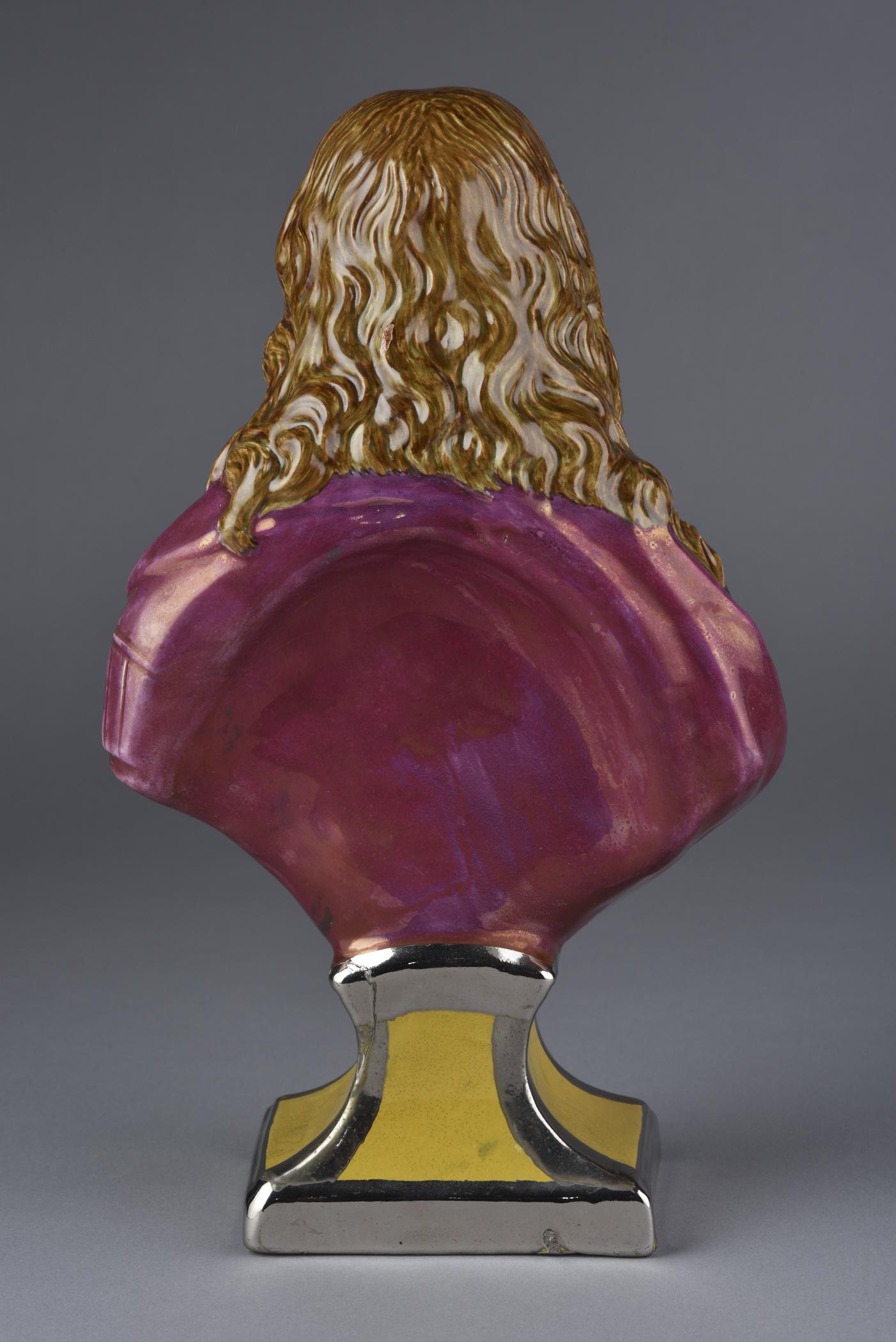 2017.0012.010 Bust (figure), view 2