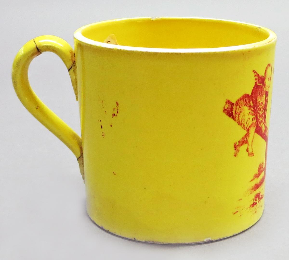 2017.0012.011 Cup, side 2