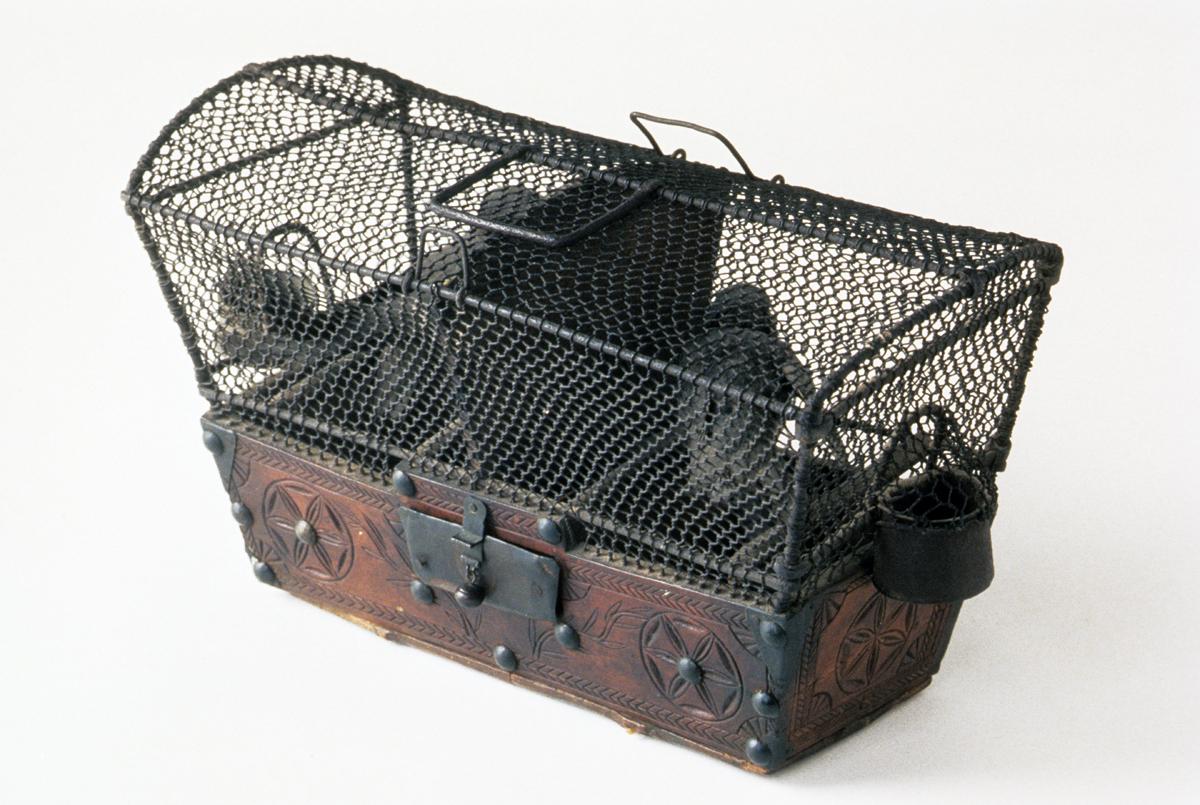 1959.1711 A-C Birdcage