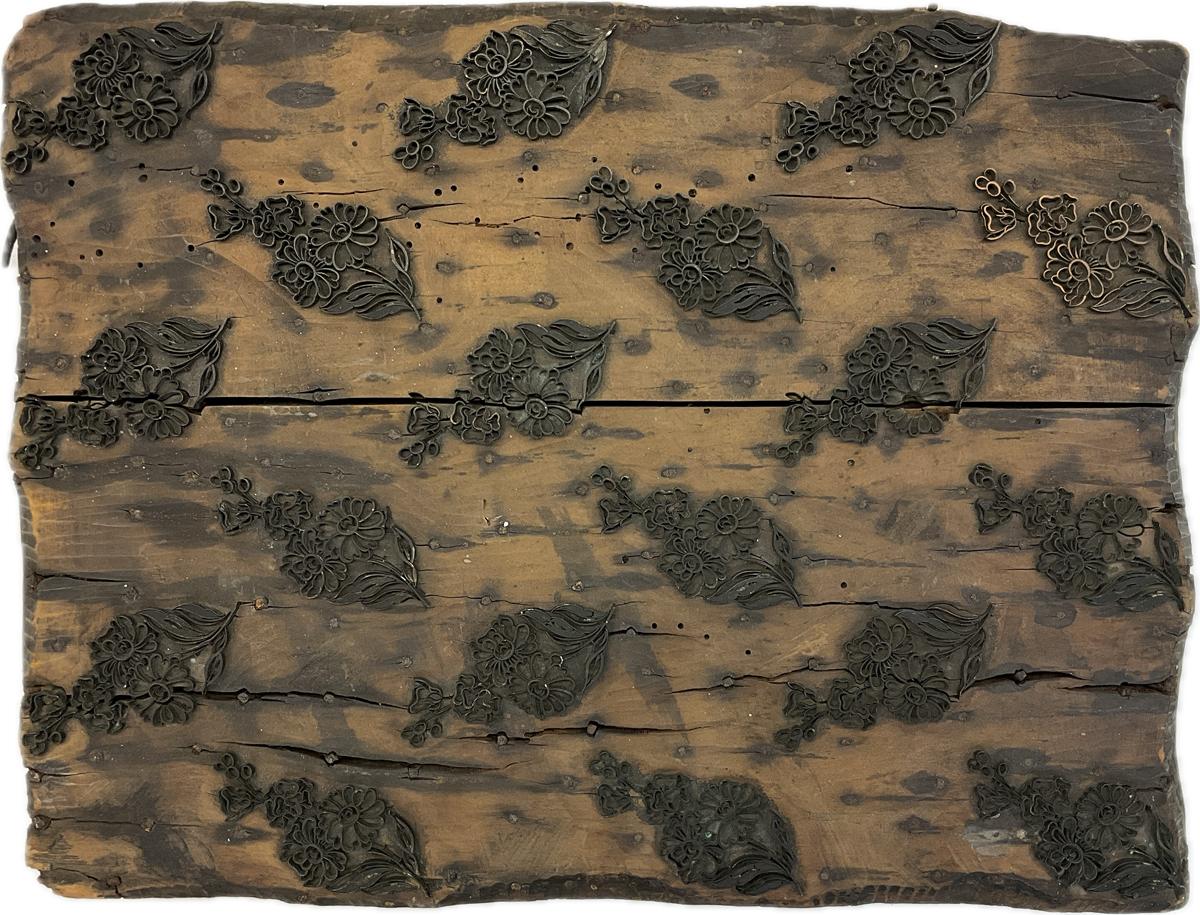 2017.0019.036.001 Tool (for textiles), Textile printing block, Reg Image, overall