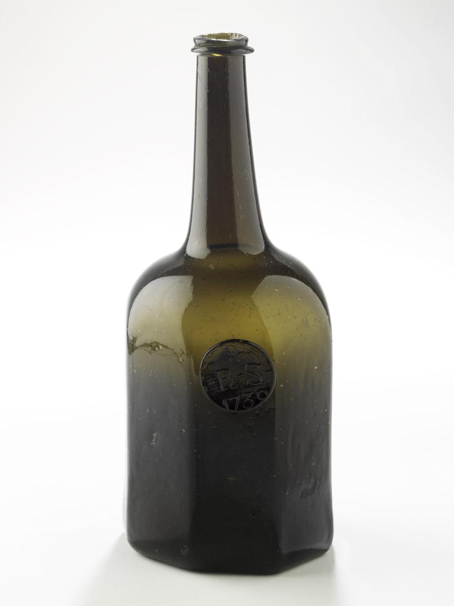 1959.1721 Wine bottle (view 2)
