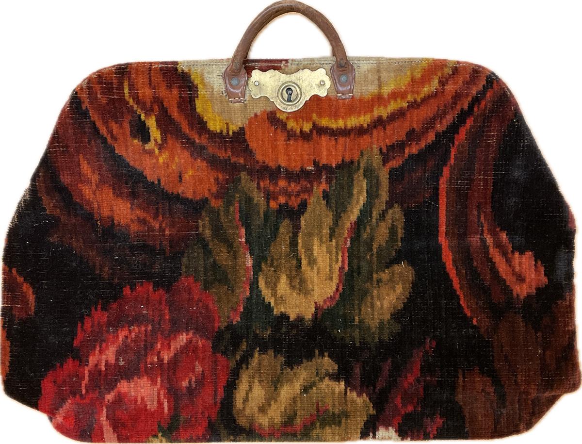 2017.0019.095 A Bag, Carpet, Reg Image, overall