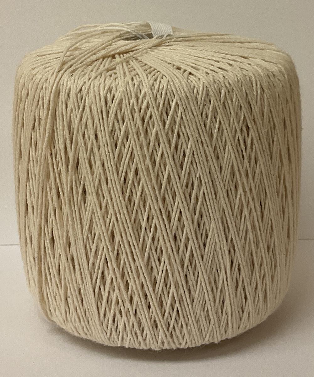 2017.0019.107.029 Spool with thread, Reg Image, overall