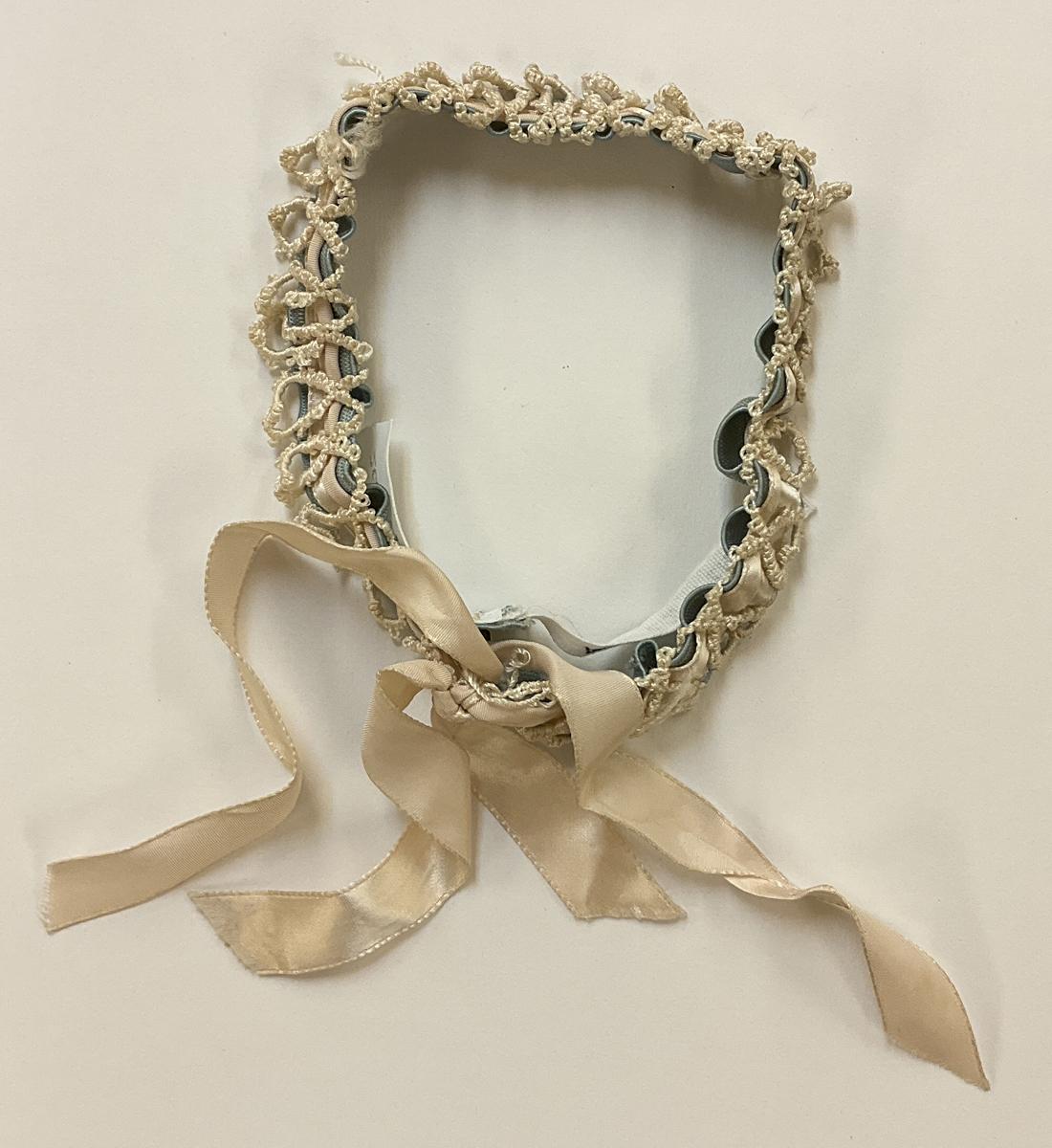 2017.0019.107.030 Garter, Reg Image, overall