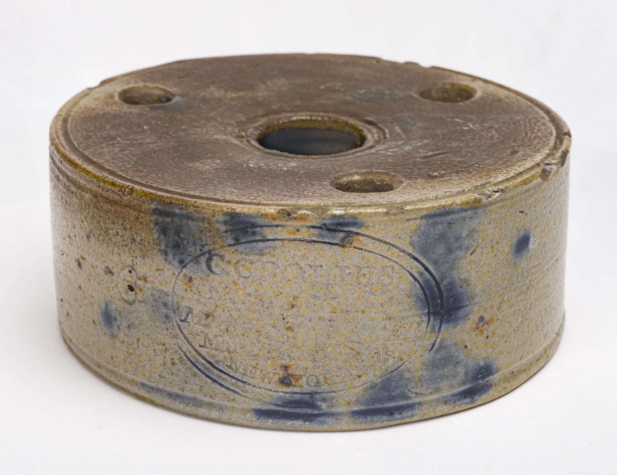 1959.1749 Inkwell, view 1