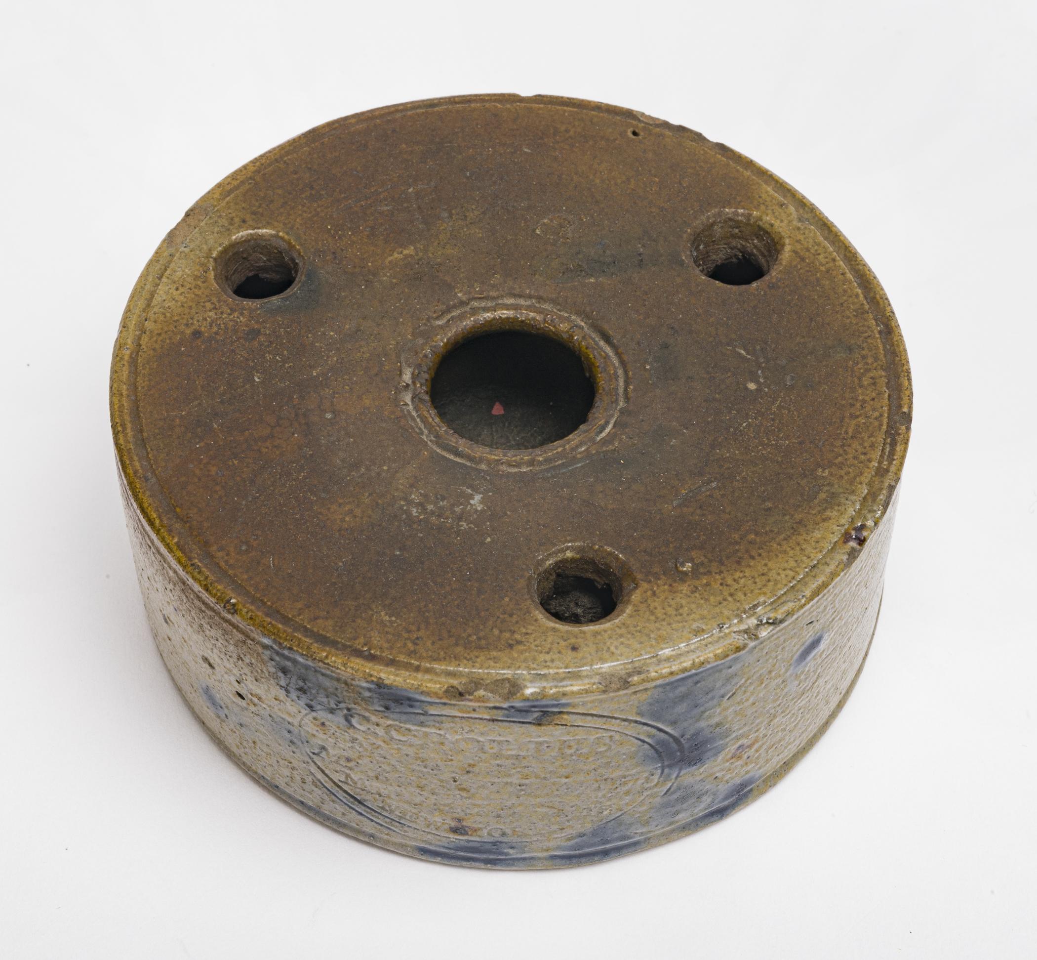 1959.1749 Inkwell, view 3