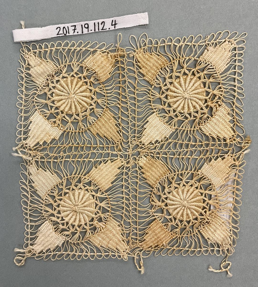 2017.0019.112.004 Textile, lace, Textile sample, Reg Image, overall