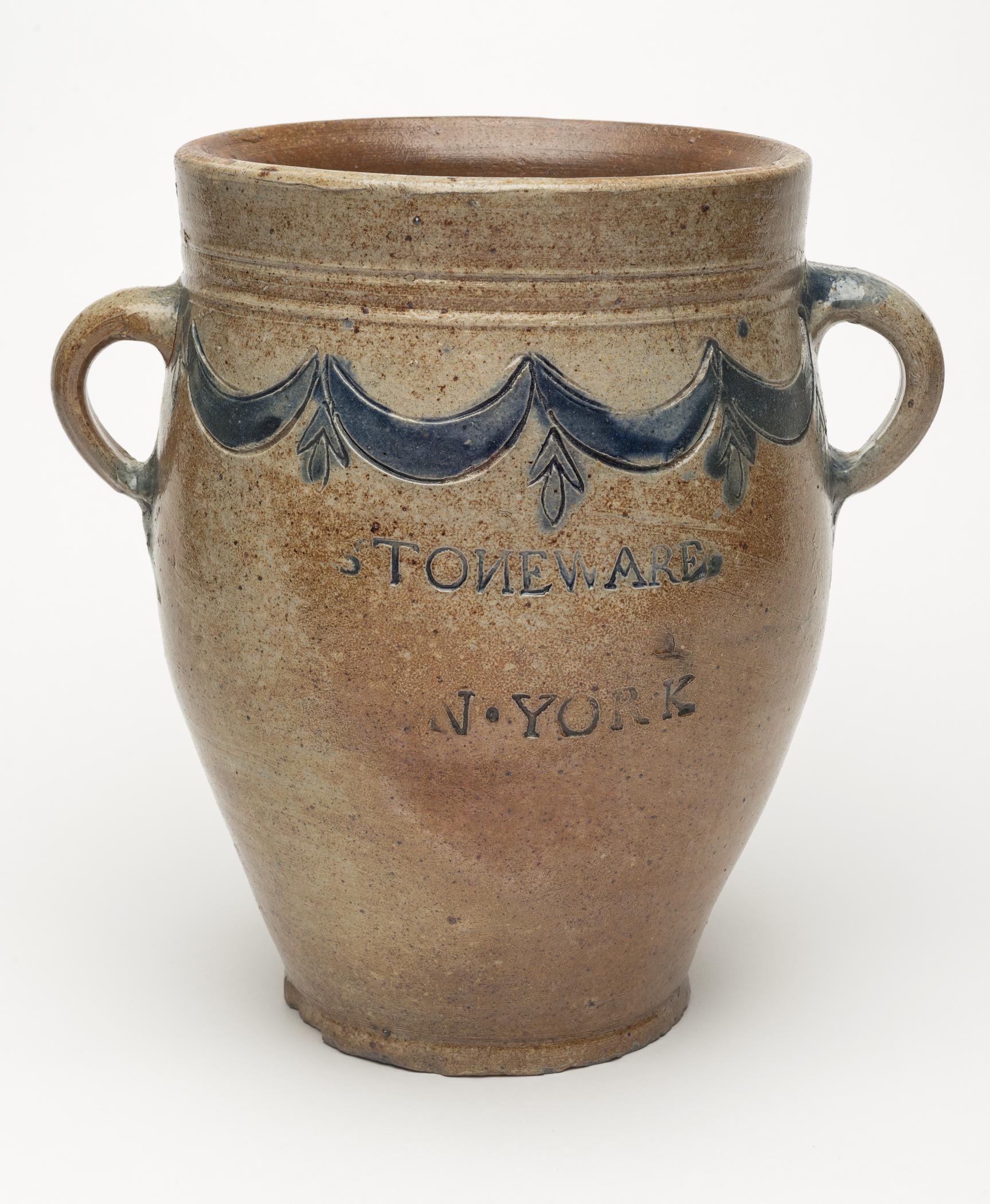 1959.1751 Jar, view 2