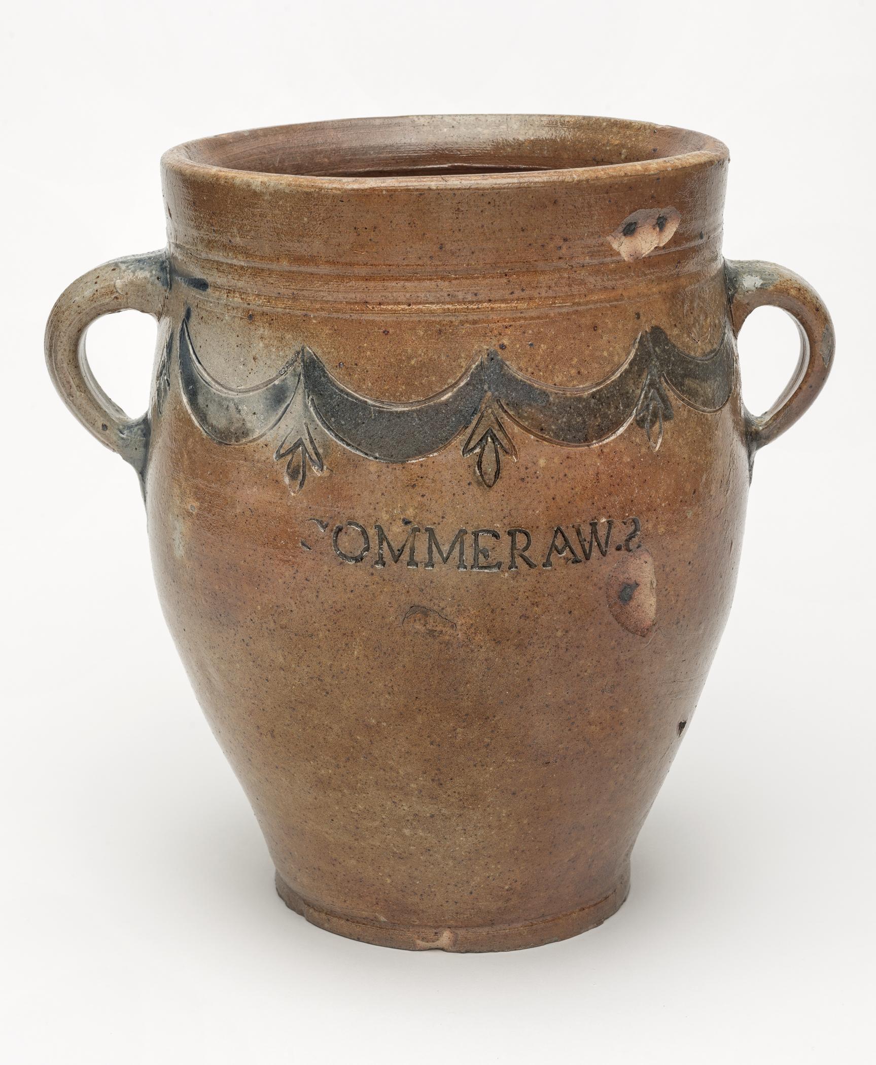 1959.1751 Jar, view 3