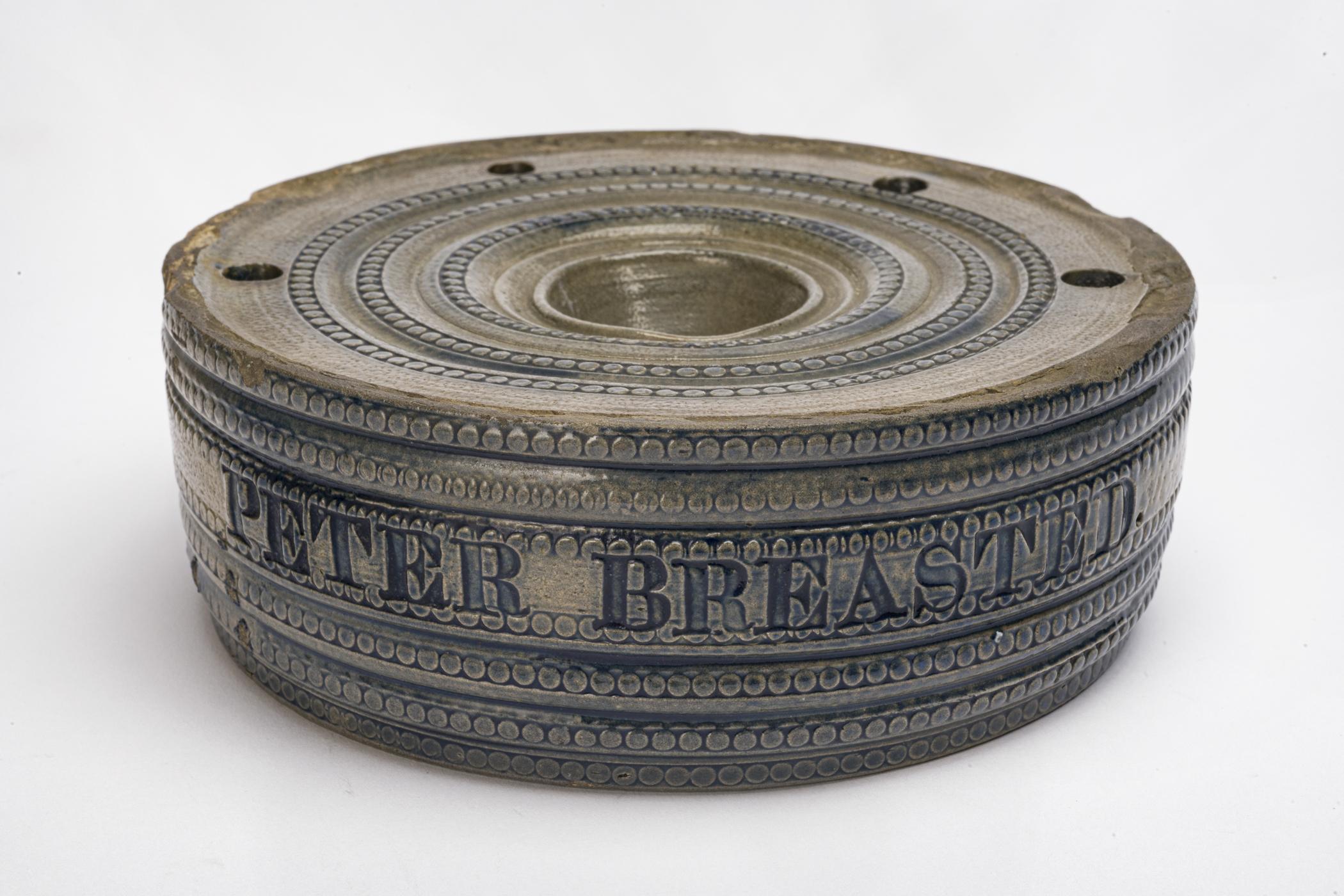 1959.1755 Inkwell, view 1