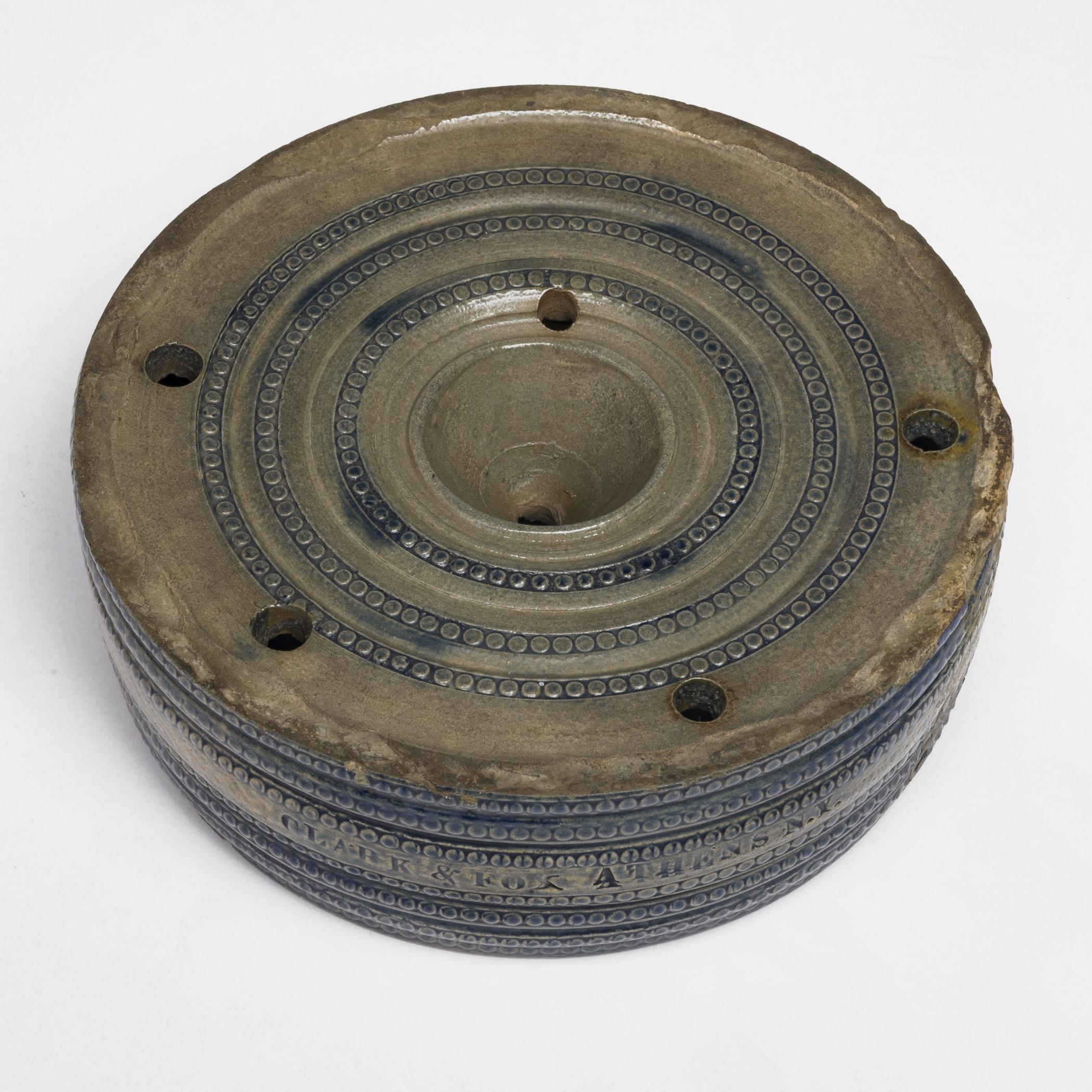 1959.1755 Inkwell, view 5