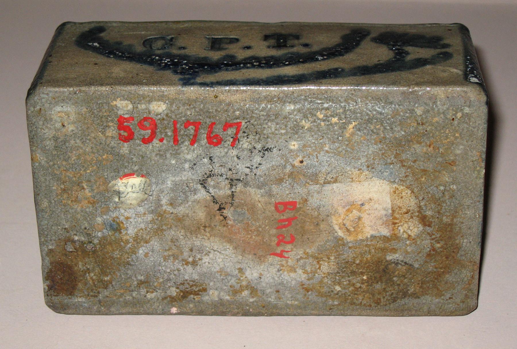 1959.1767 Salt-glazed stoneware inkwell (bottom)