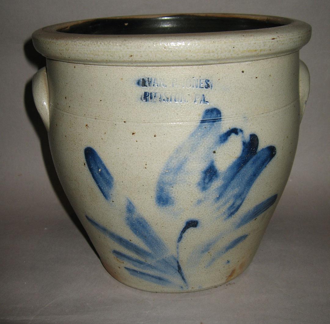 1959.1775 - Stoneware Pot