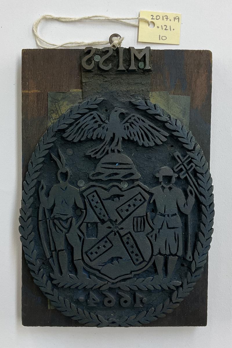 2017.0019.121.010 Tool (for textiles), Textile printing block, Reg Image, overall