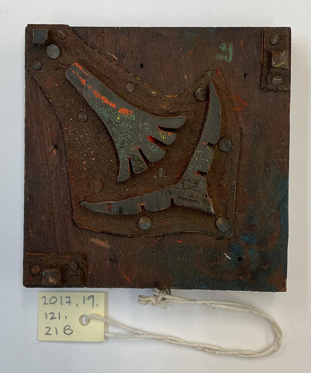 2017.0019.121.021 B Tool (for textiles), Textile printing block, Reg Image, overall