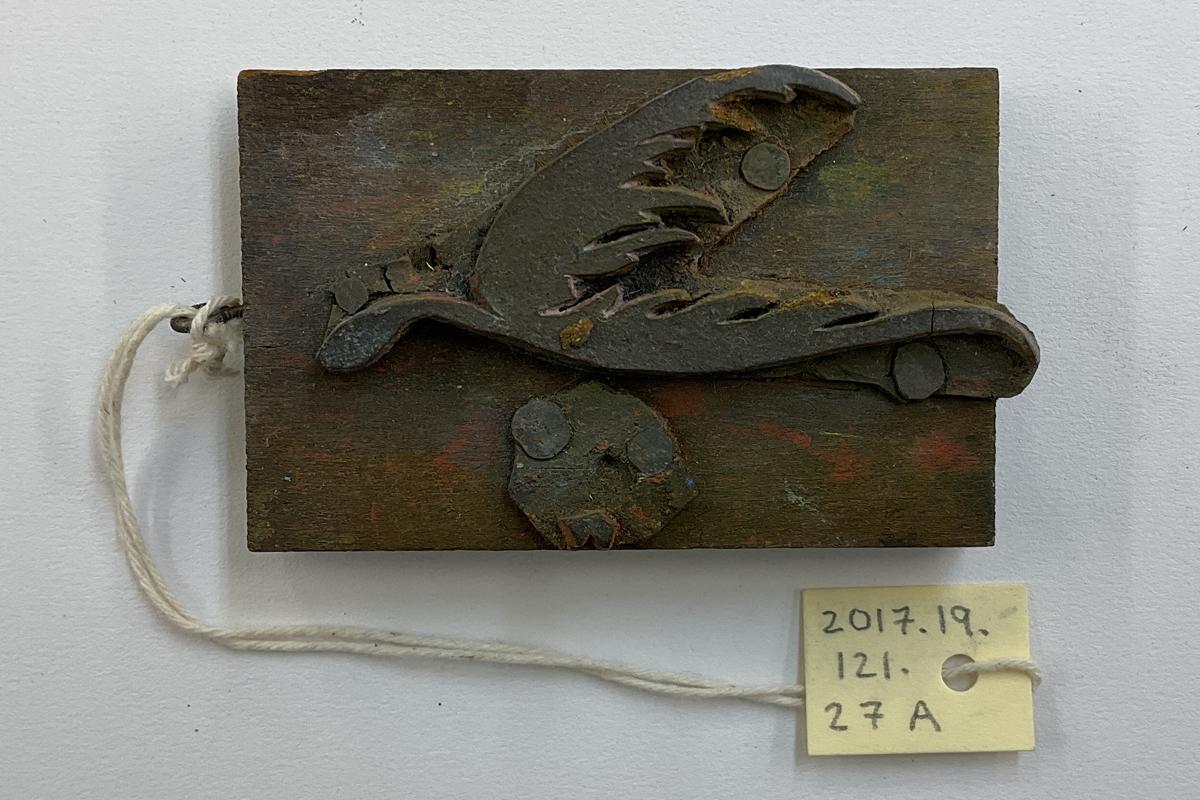 2017.0019.121.027 A Tool (for textiles), Textile printing block, Reg Image, overall