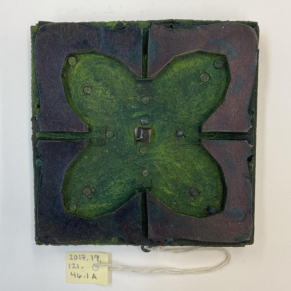 2017.0019.121.046.001 A Tool (for textiles), Textile printing block, Reg Image, overall