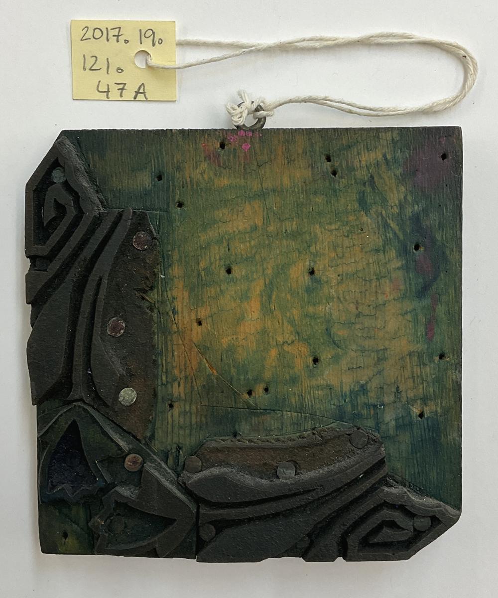 2017.0019.121.047 A Tool (for textiles), Textile printing block, Reg Image, overall