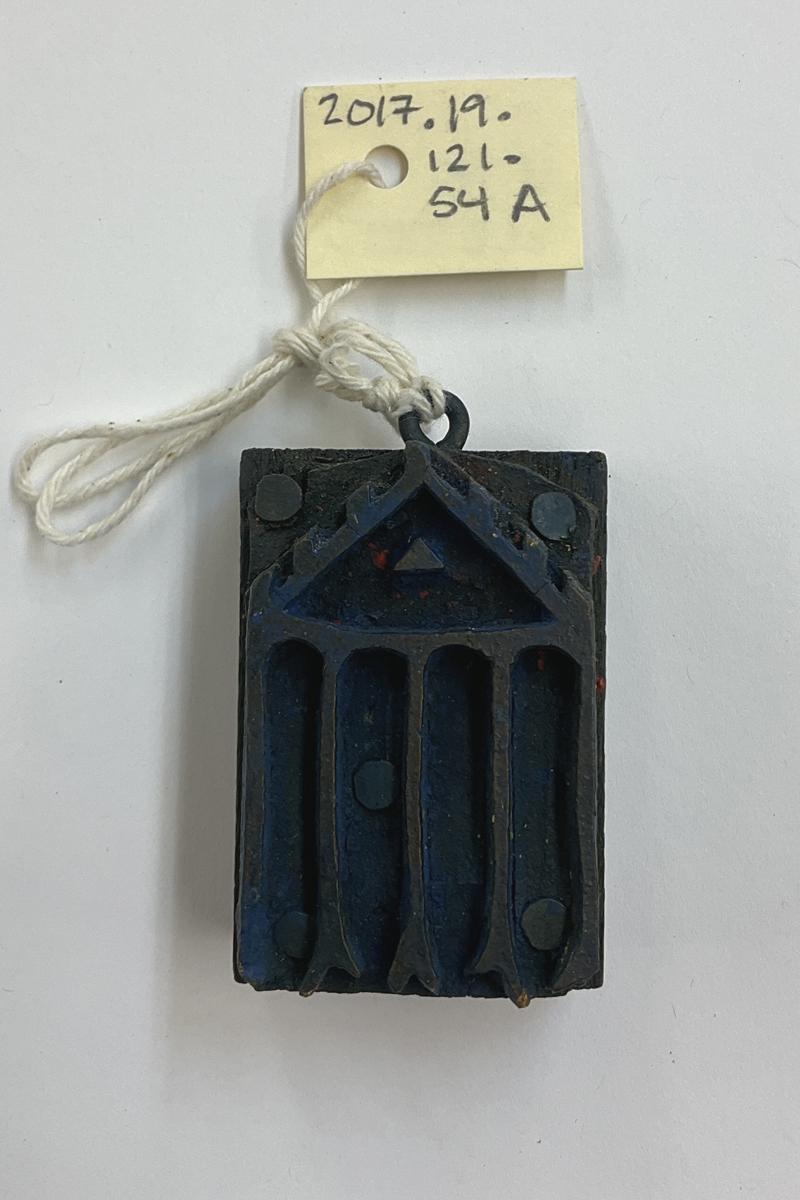 2017.0019.121.054 A Tool (for textiles), Textile printing block, Reg Image, overall