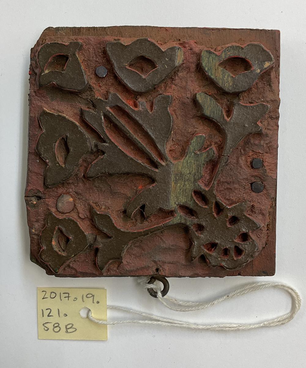 2017.0019.121.058 B Tool (for textiles), Textile printing block, Reg Image, overall