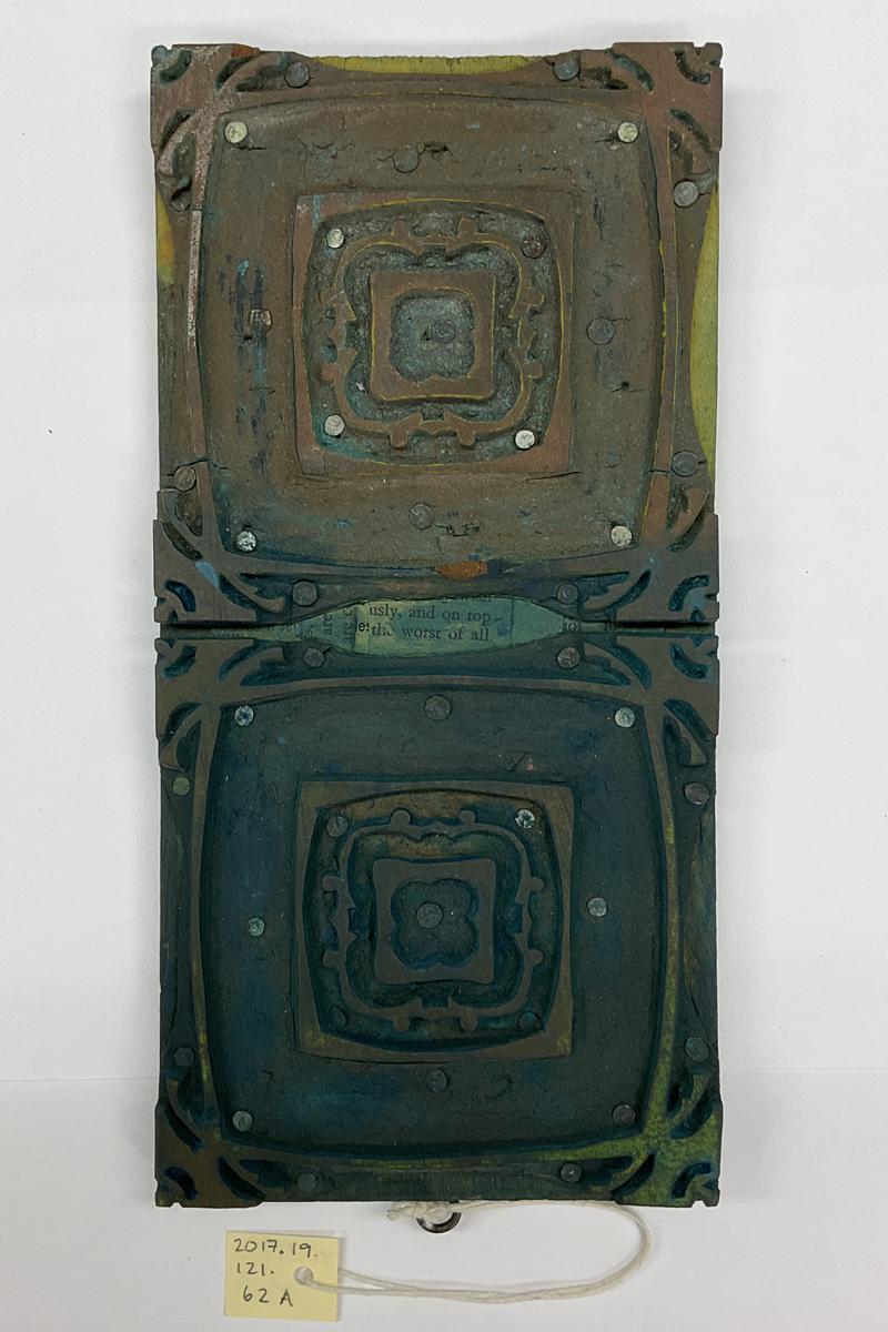 2017.0019.121.062 A Tool (for textiles), Textile printing block, Reg Image, overall