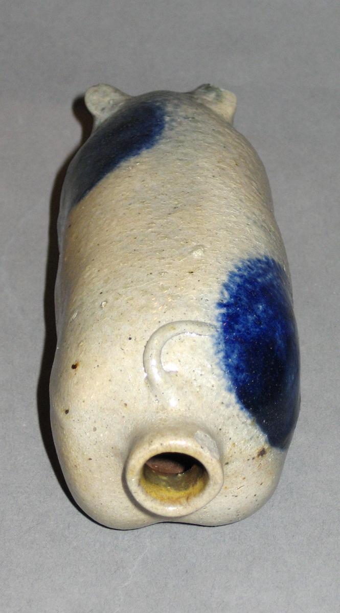 1959.1792 flask (rear view)