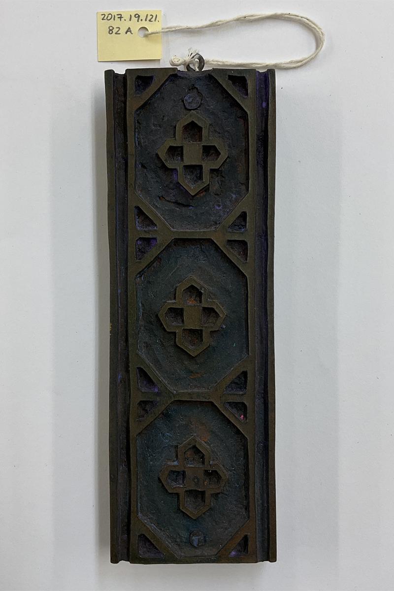 2017.0019.121.082 A Tool (for textiles), Textile printing block, Reg Image, overall