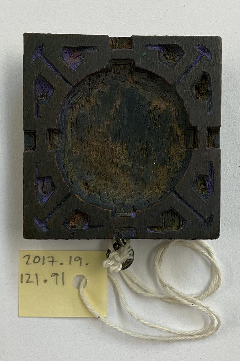 2017.0019.121.091 Tool (for textiles), Textile printing block, Reg Image, overall