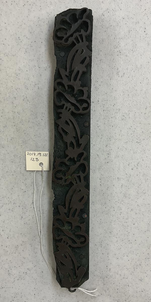 2017.0019.121.123 Tool (for textiles), Textile printing block, Reg Image, overall