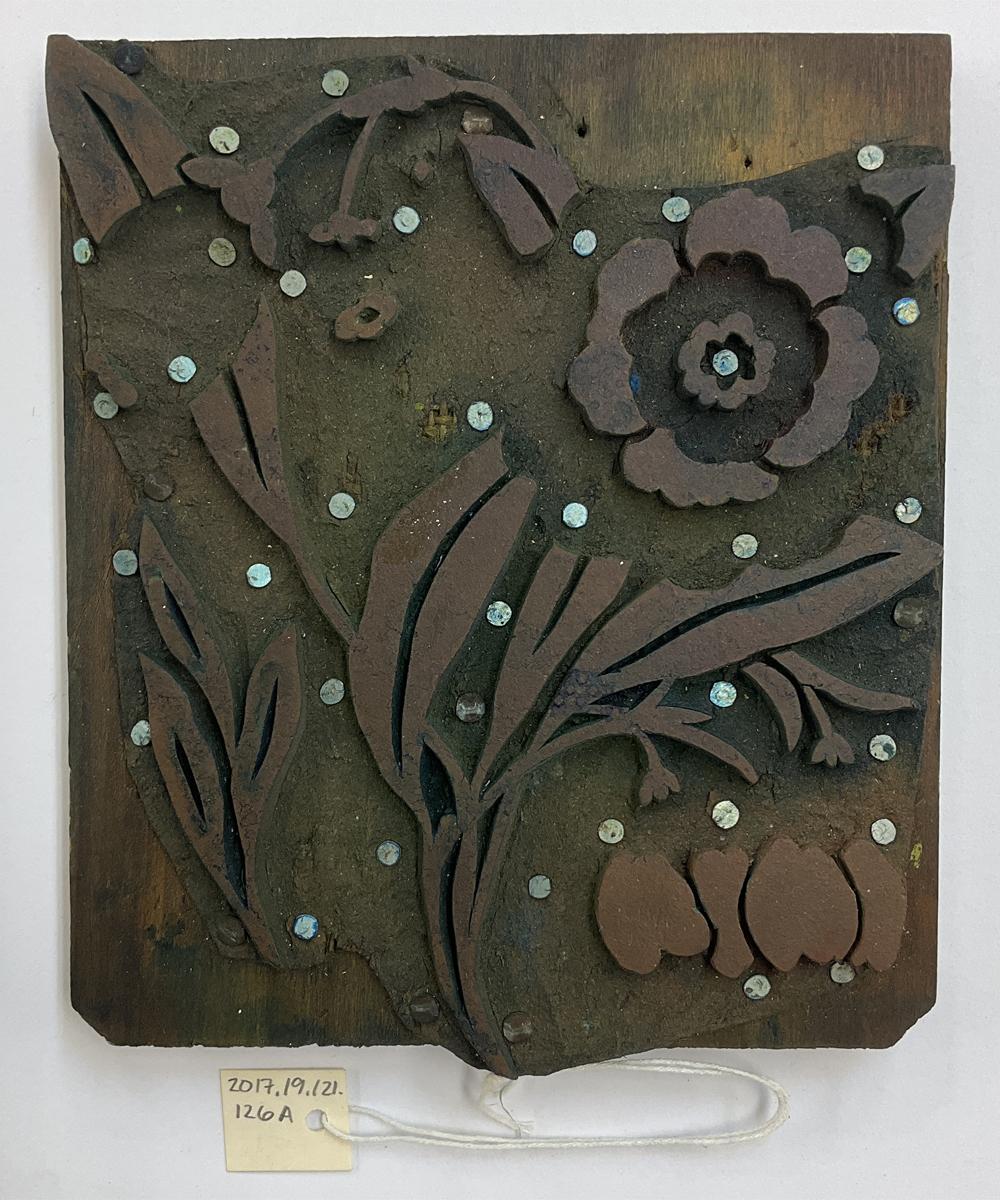 2017.0019.121.126 A Tool (for textiles), Textile printing block, Reg Image, overall