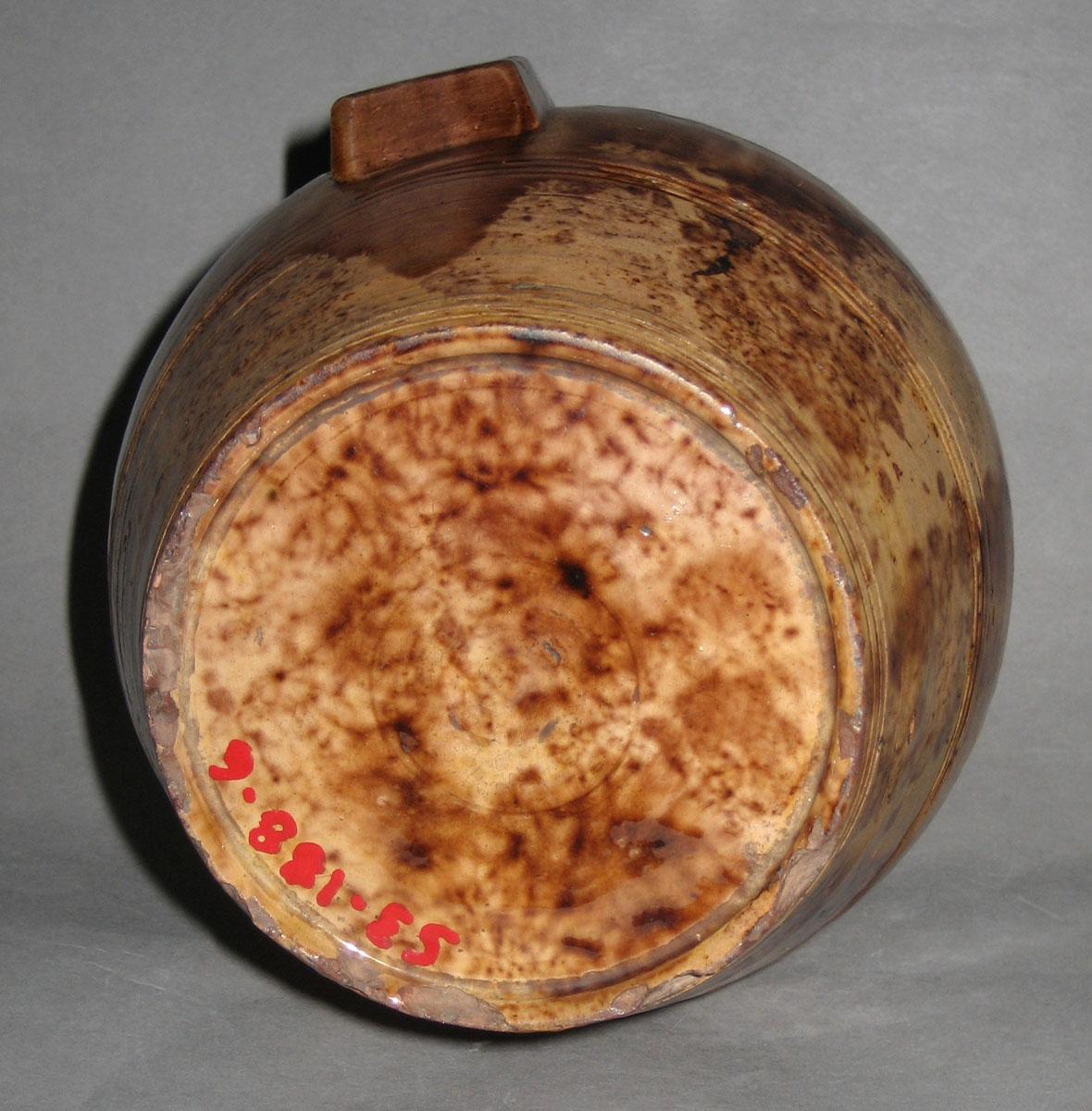 1953.0188.006 Barrell Flask (bottom)
