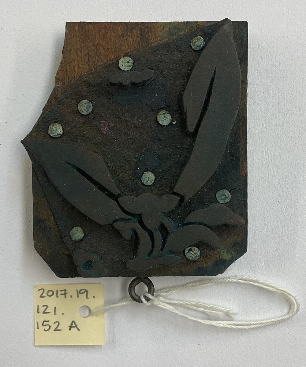 2017.0019.121.152 A Tool (for textiles), Textile printing block, Reg Image, overall