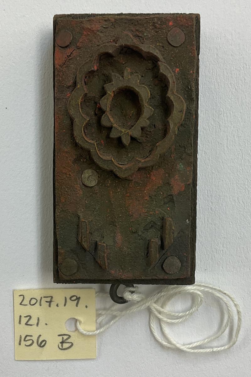 2017.0019.121.156 B Tool (for textiles), Textile printing block, Reg Image, overall
