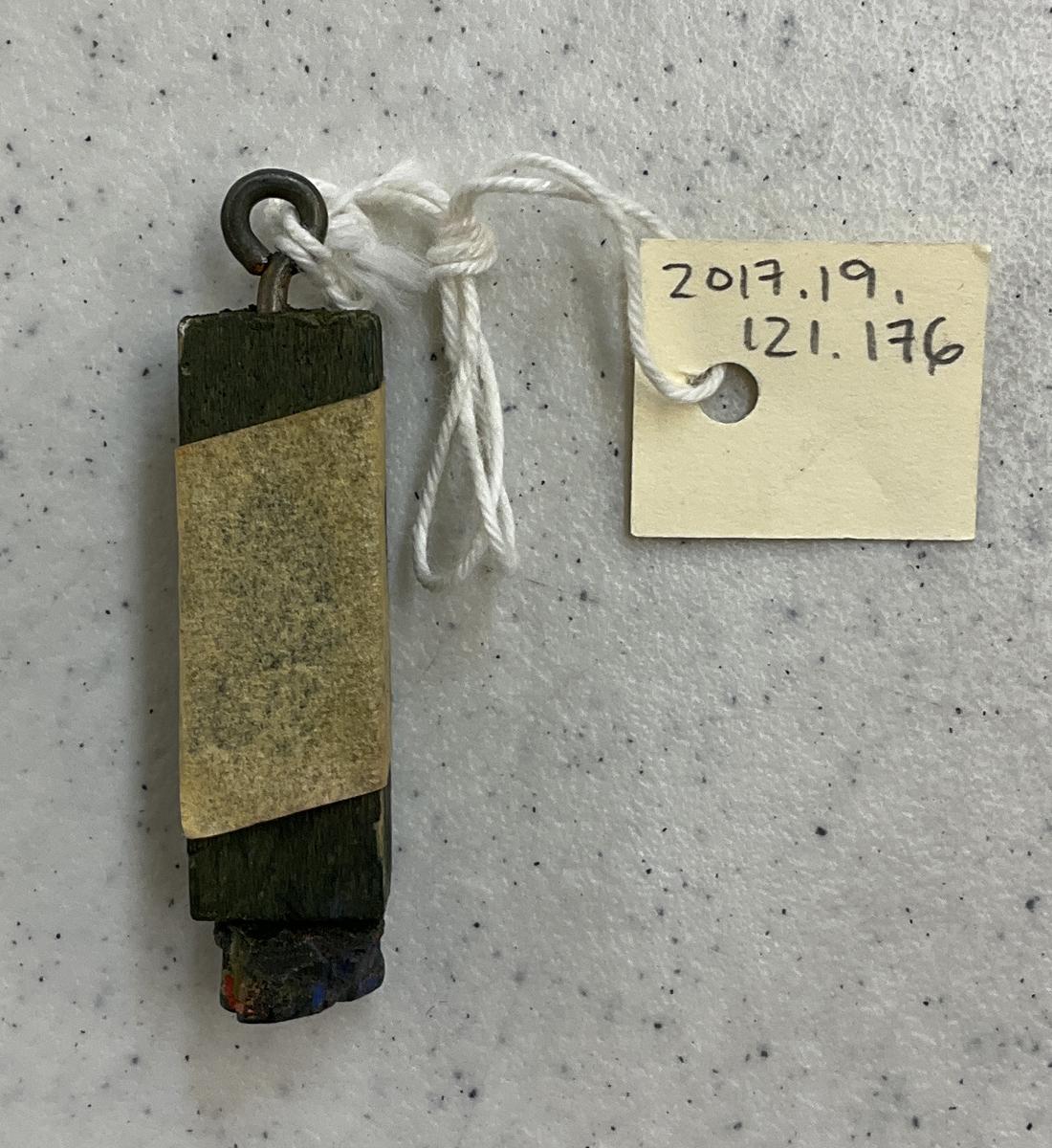 2017.0019.121.176 Tool (for textiles), Textile printing block, Reg Image, overall