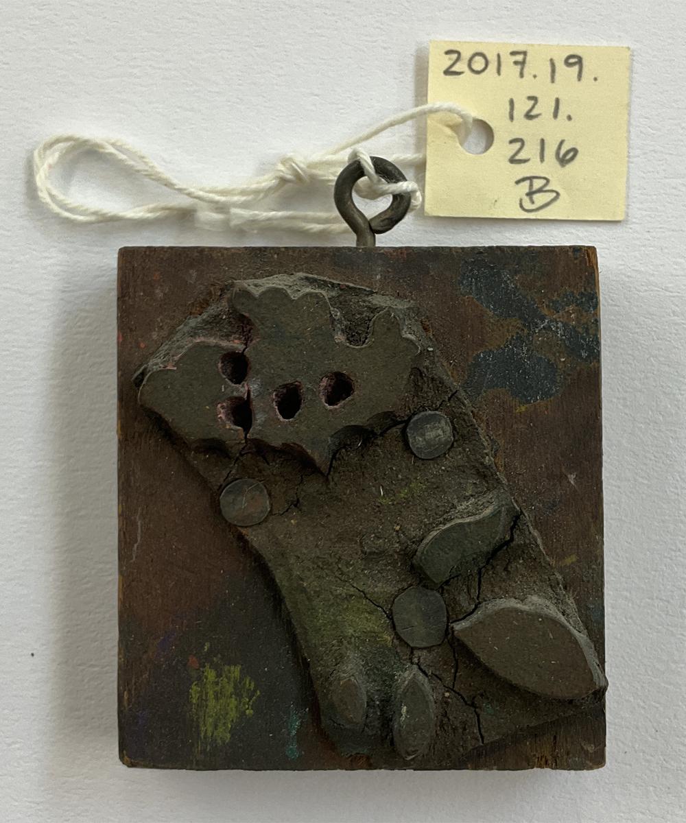 2017.0019.121.216 B Tool (for textiles), Textile printing block, Reg Image, overall