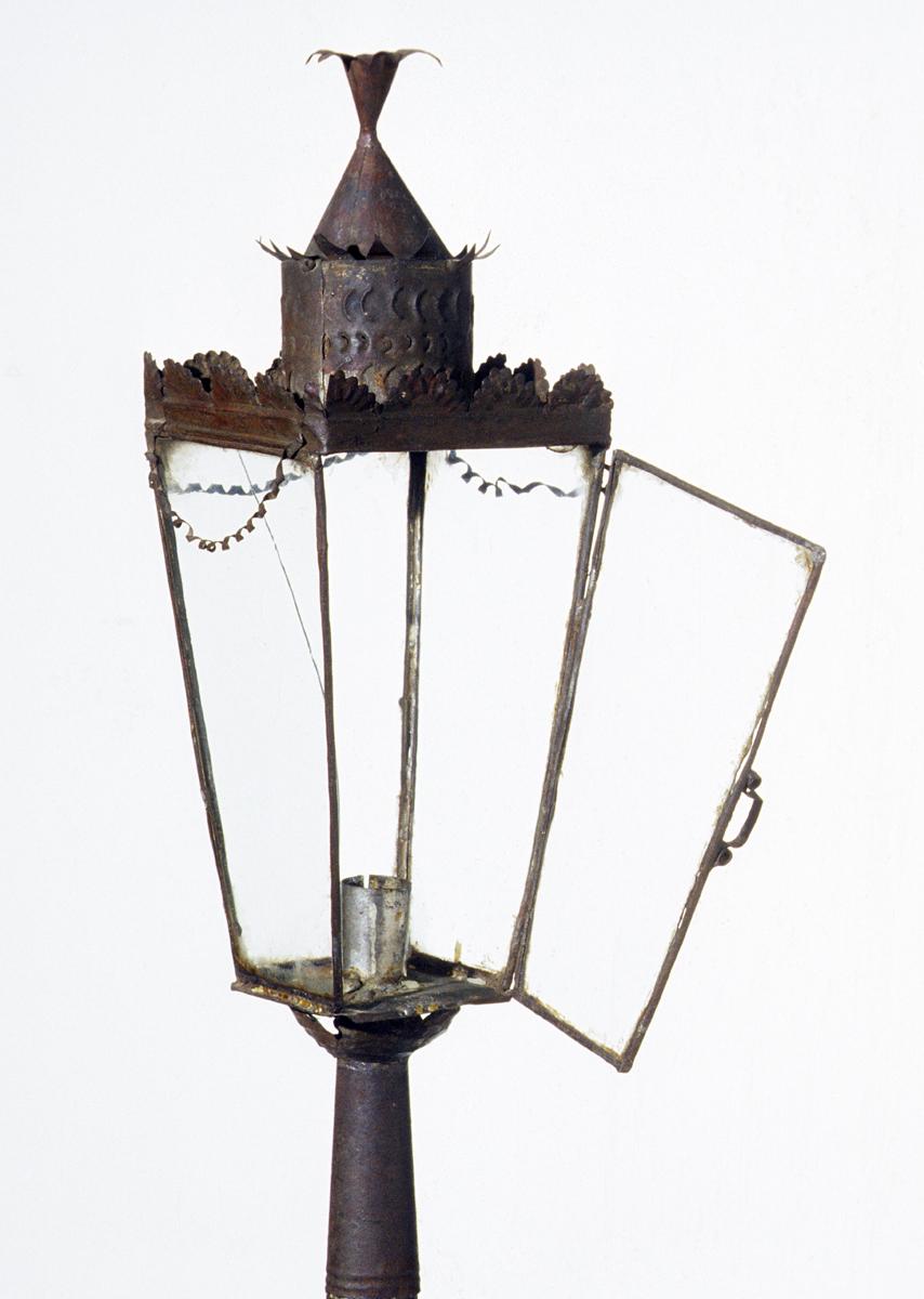 1959.1830 Lantern