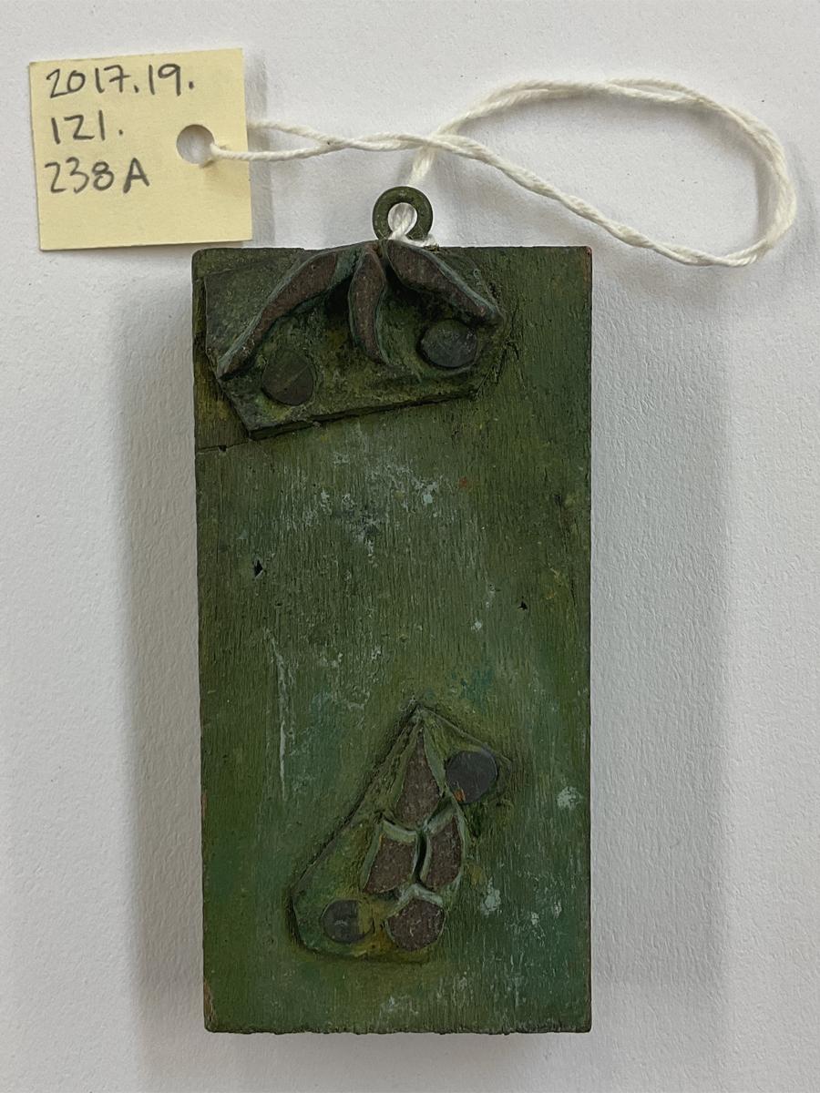 2017.0019.121.238 A Tool (for textiles), Textile printing block, Reg Image, overall