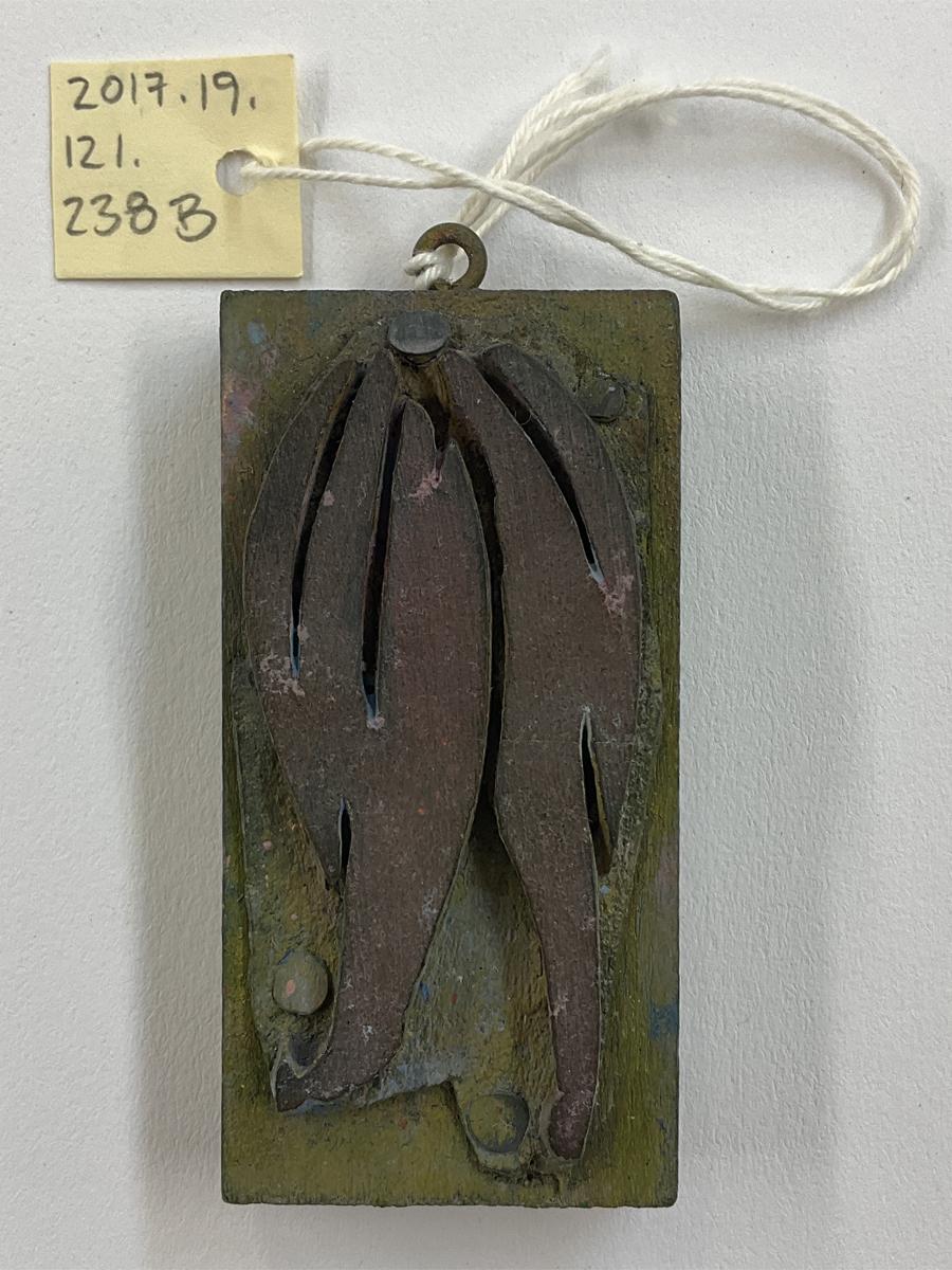 2017.0019.121.238 B Tool (for textiles), Textile printing block, Reg Image, overall