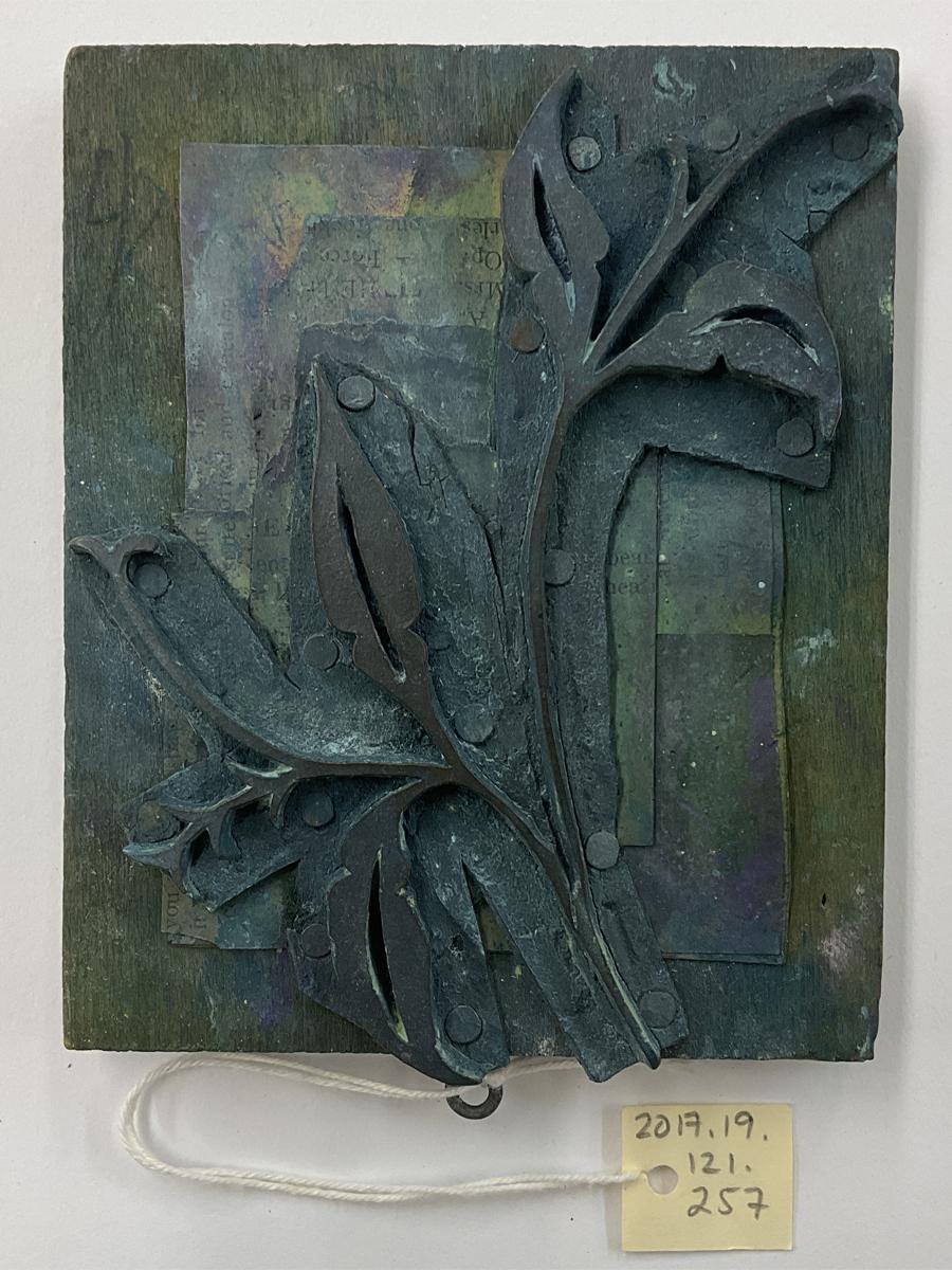 2017.0019.121.257 Tool (for textiles), Textile printing block, Reg Image, overall